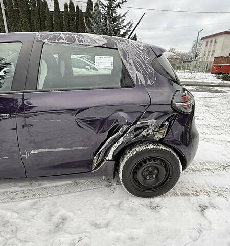 Фіолетовий Рено Зое, об'ємом двигуна 0 л та пробігом 70 тис. км за 9150 $, фото 5 на Automoto.ua