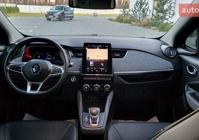 Фиолетовый Рено Зое, объемом двигателя 0 л и пробегом 100 тыс. км за 11950 $, фото 19 на Automoto.ua