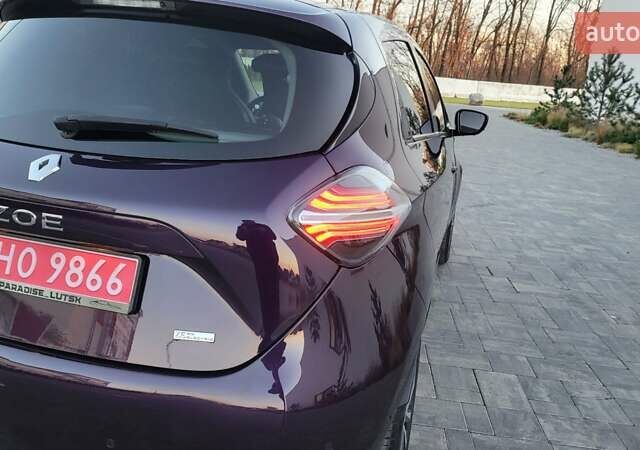 Фиолетовый Рено Зое, объемом двигателя 0 л и пробегом 100 тыс. км за 11950 $, фото 7 на Automoto.ua