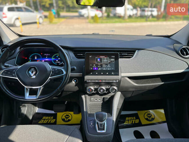Фіолетовий Рено Зое, об'ємом двигуна 0 л та пробігом 29 тис. км за 12650 $, фото 13 на Automoto.ua