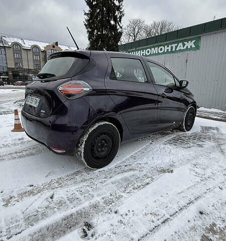 Фіолетовий Рено Зое, об'ємом двигуна 0 л та пробігом 70 тис. км за 9150 $, фото 2 на Automoto.ua