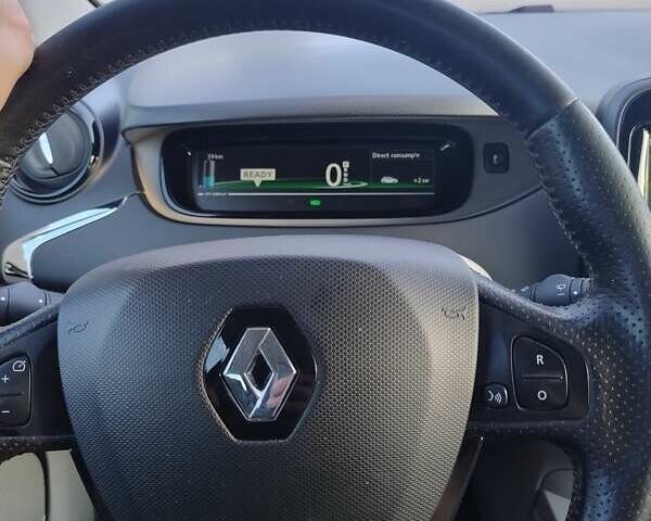 Коричневий Рено Зое, об'ємом двигуна 0 л та пробігом 136 тис. км за 6500 $, фото 6 на Automoto.ua