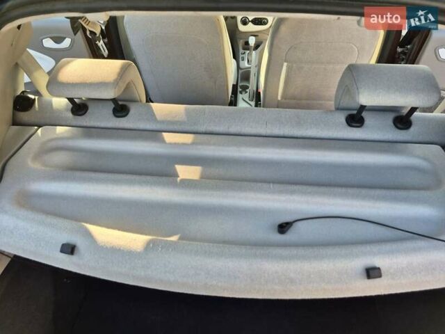 Коричневый Рено Зое, объемом двигателя 0 л и пробегом 173 тыс. км за 5800 $, фото 16 на Automoto.ua