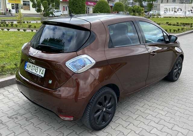 Коричневий Рено Зое, об'ємом двигуна 0 л та пробігом 92 тис. км за 8400 $, фото 10 на Automoto.ua