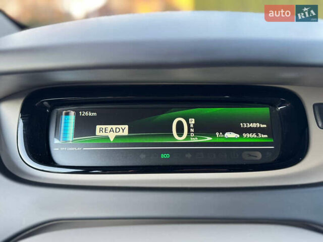 Коричневий Рено Зое, об'ємом двигуна 0 л та пробігом 133 тис. км за 6000 $, фото 31 на Automoto.ua