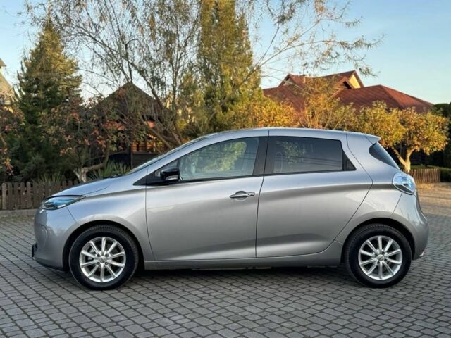 Коричневый Рено Зое, объемом двигателя 0 л и пробегом 133 тыс. км за 5999 $, фото 15 на Automoto.ua