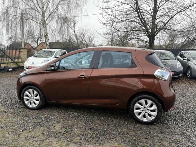 Коричневый Рено Зое, объемом двигателя 0 л и пробегом 129 тыс. км за 6200 $, фото 7 на Automoto.ua