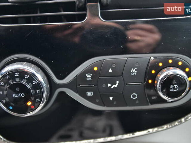 Коричневий Рено Зое, об'ємом двигуна 0 л та пробігом 143 тис. км за 6700 $, фото 27 на Automoto.ua