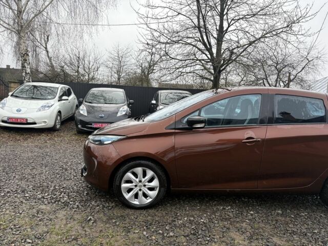 Коричневый Рено Зое, объемом двигателя 0 л и пробегом 129 тыс. км за 6200 $, фото 8 на Automoto.ua