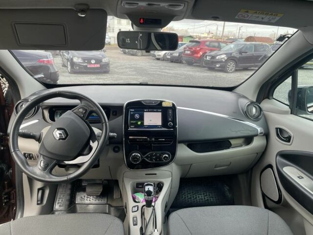 Коричневий Рено Зое, об'ємом двигуна 0 л та пробігом 71 тис. км за 8900 $, фото 7 на Automoto.ua