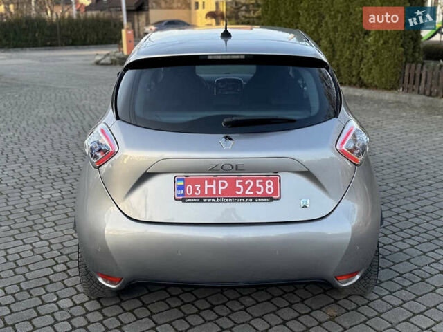 Коричневий Рено Зое, об'ємом двигуна 0 л та пробігом 133 тис. км за 6000 $, фото 9 на Automoto.ua