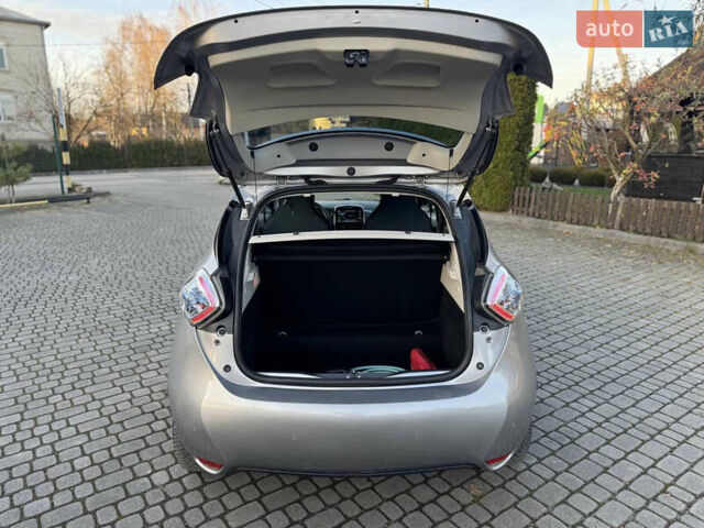 Коричневий Рено Зое, об'ємом двигуна 0 л та пробігом 133 тис. км за 6000 $, фото 24 на Automoto.ua