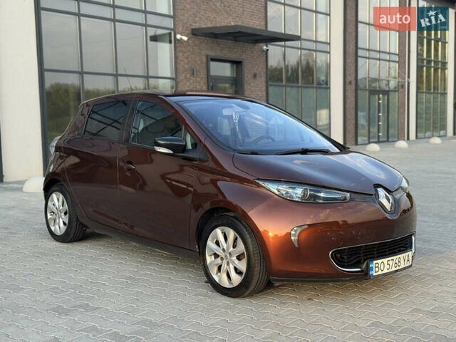 Коричневый Рено Зое, объемом двигателя 0 л и пробегом 120 тыс. км за 6950 $, фото 12 на Automoto.ua