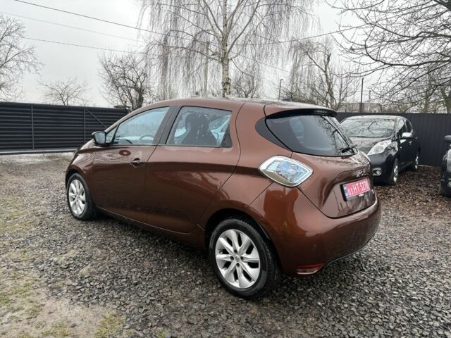 Коричневый Рено Зое, объемом двигателя 0 л и пробегом 129 тыс. км за 6200 $, фото 6 на Automoto.ua