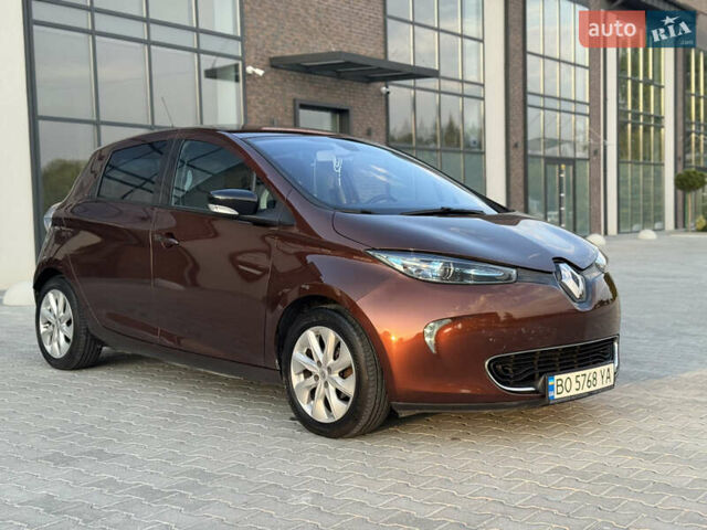 Коричневый Рено Зое, объемом двигателя 0 л и пробегом 120 тыс. км за 6950 $, фото 10 на Automoto.ua