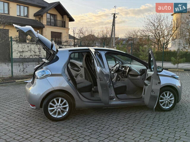 Коричневий Рено Зое, об'ємом двигуна 0 л та пробігом 133 тис. км за 6000 $, фото 38 на Automoto.ua