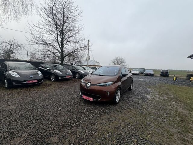 Коричневый Рено Зое, объемом двигателя 0 л и пробегом 129 тыс. км за 6200 $, фото 10 на Automoto.ua