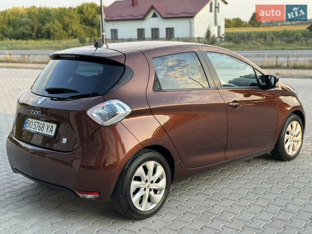 Коричневый Рено Зое, объемом двигателя 0 л и пробегом 120 тыс. км за 6950 $, фото 8 на Automoto.ua