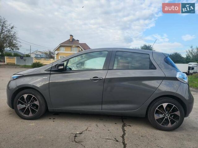 Коричневый Рено Зое, объемом двигателя 0 л и пробегом 200 тыс. км за 9200 $, фото 2 на Automoto.ua