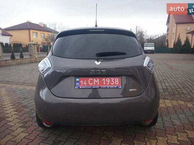 Коричневий Рено Зое, об'ємом двигуна 0 л та пробігом 220 тис. км за 9000 $, фото 18 на Automoto.ua