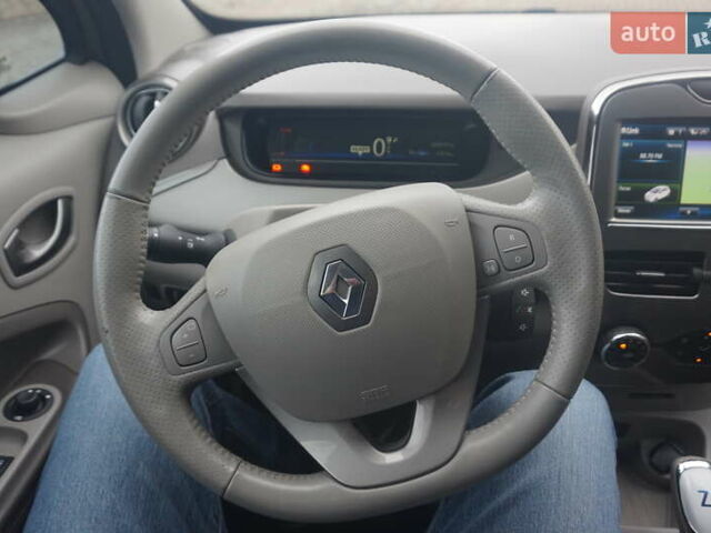 Коричневий Рено Зое, об'ємом двигуна 0 л та пробігом 220 тис. км за 9000 $, фото 29 на Automoto.ua