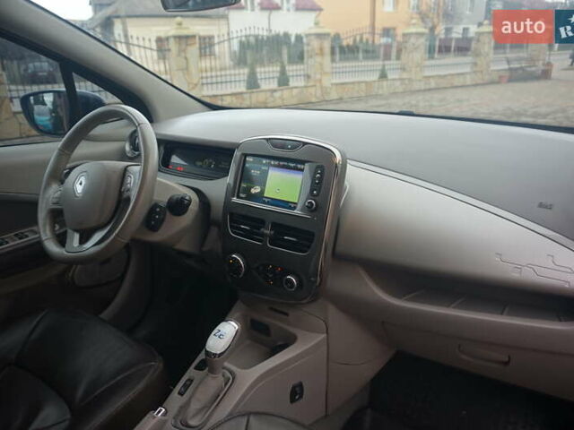 Коричневий Рено Зое, об'ємом двигуна 0 л та пробігом 220 тис. км за 9000 $, фото 38 на Automoto.ua