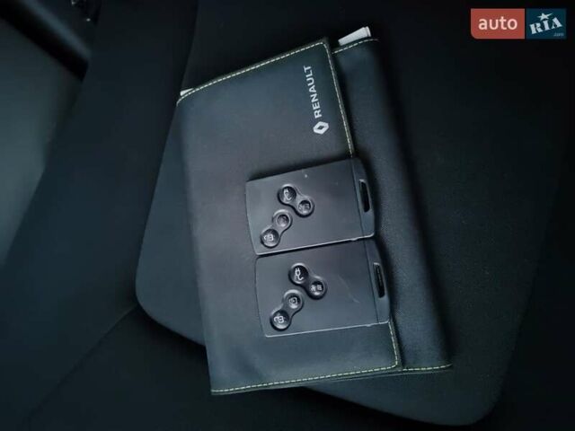 Червоний Рено Зое, об'ємом двигуна 0 л та пробігом 120 тис. км за 8900 $, фото 72 на Automoto.ua