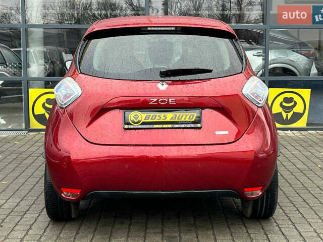 Червоний Рено Зое, об'ємом двигуна 0 л та пробігом 106 тис. км за 11500 $, фото 5 на Automoto.ua