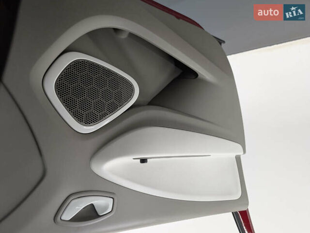 Червоний Рено Зое, об'ємом двигуна 0 л та пробігом 80 тис. км за 6700 $, фото 22 на Automoto.ua