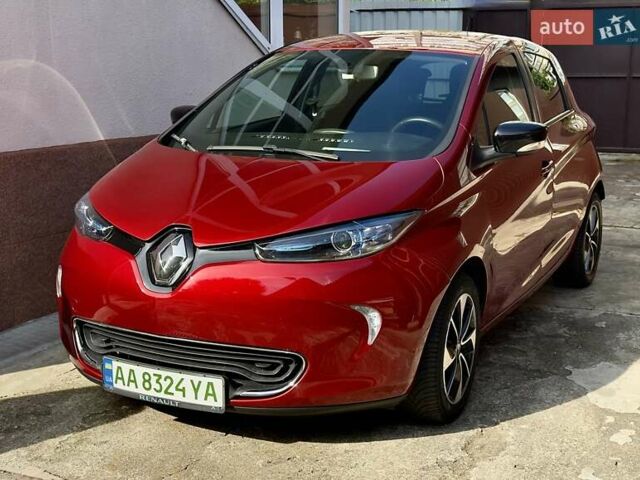 Червоний Рено Зое, об'ємом двигуна 0 л та пробігом 52 тис. км за 11000 $, фото 3 на Automoto.ua
