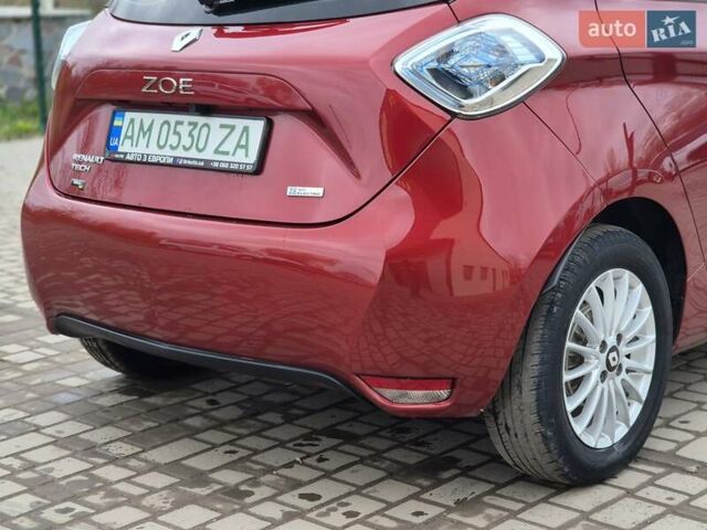 Рено Зое 2018 в Бердичеве на Automoto.ua Красный Рено Зое, объемом двигателя 0 л и пробегом 121 тыс. км за 9455 $, фото 20 на Automoto.ua