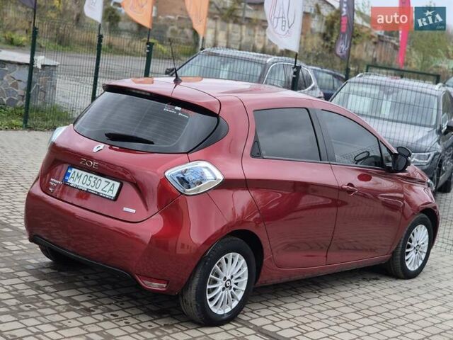 Рено Зое 2018 в Бердичеве на Automoto.ua Красный Рено Зое, объемом двигателя 0 л и пробегом 121 тыс. км за 9455 $, фото 14 на Automoto.ua