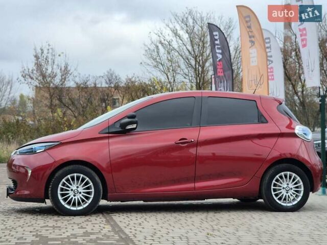 Рено Зое 2018 в Бердичеве на Automoto.ua Красный Рено Зое, объемом двигателя 0 л и пробегом 121 тыс. км за 9455 $, фото 11 на Automoto.ua