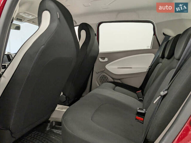 Червоний Рено Зое, об'ємом двигуна 0 л та пробігом 80 тис. км за 6700 $, фото 21 на Automoto.ua