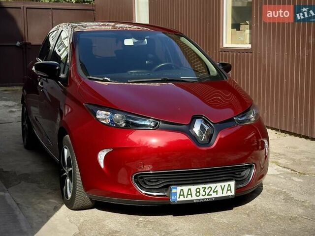 Червоний Рено Зое, об'ємом двигуна 0 л та пробігом 52 тис. км за 11000 $, фото 6 на Automoto.ua