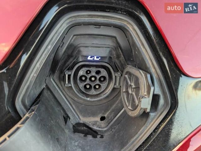 Червоний Рено Зое, об'ємом двигуна 0 л та пробігом 178 тис. км за 8850 $, фото 53 на Automoto.ua