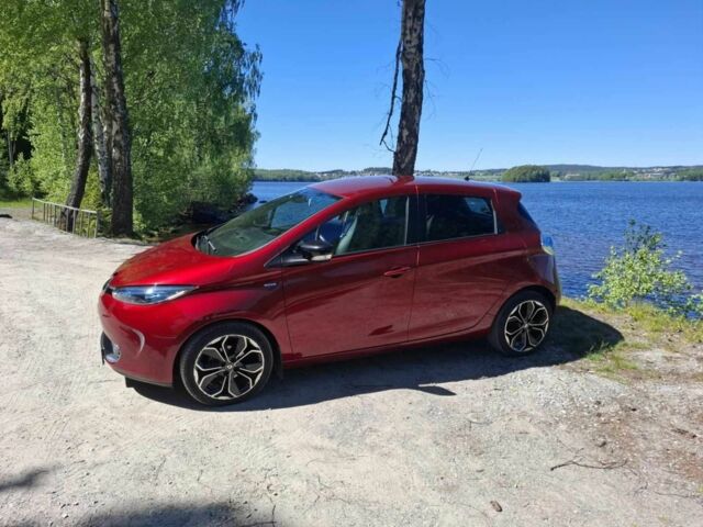 Червоний Рено Зое, об'ємом двигуна 0 л та пробігом 2 тис. км за 8300 $, фото 2 на Automoto.ua