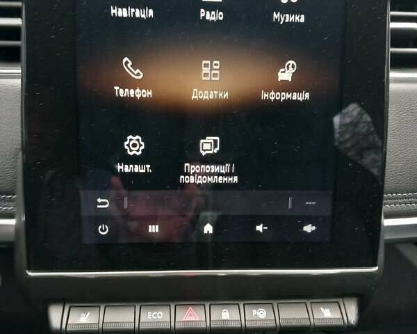 Красный Рено Зое, объемом двигателя 0 л и пробегом 115 тыс. км за 14300 $, фото 18 на Automoto.ua