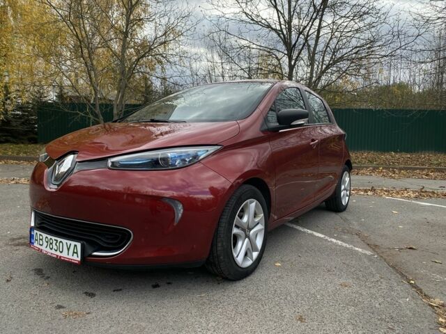 Рено Зое 2019 в Виннице на Automoto.ua Красный Рено Зое, объемом двигателя 0 л и пробегом 140 тыс. км за 8950 $, фото 14 на Automoto.ua