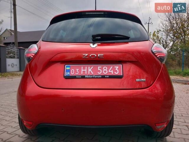 Красный Рено Зое, объемом двигателя 0 л и пробегом 115 тыс. км за 14300 $, фото 9 на Automoto.ua