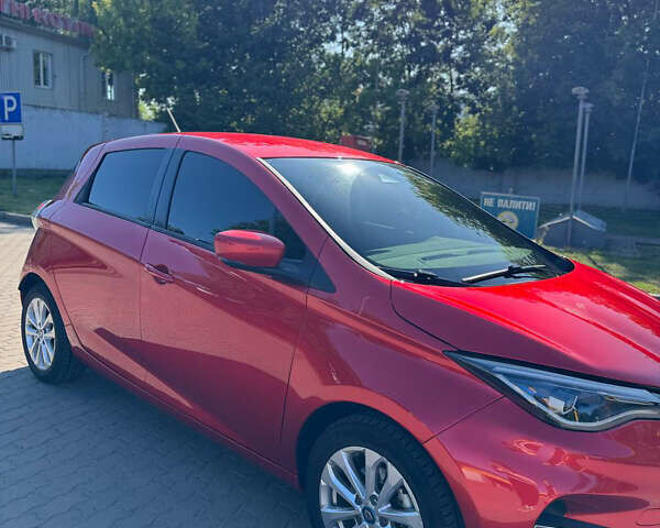 Красный Рено Зое, объемом двигателя 0 л и пробегом 65 тыс. км за 12500 $, фото 9 на Automoto.ua