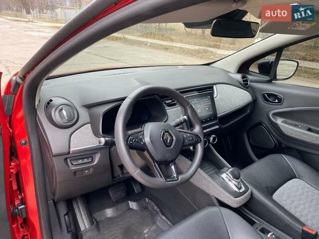 Червоний Рено Зое, об'ємом двигуна 0 л та пробігом 66 тис. км за 12800 $, фото 14 на Automoto.ua