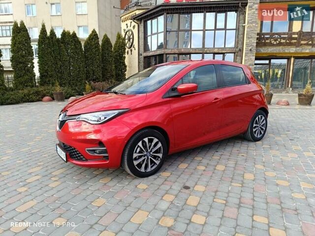 Красный Рено Зое, объемом двигателя 0 л и пробегом 21 тыс. км за 13999 $, фото 4 на Automoto.ua