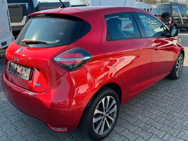 Красный Рено Зое, объемом двигателя 0 л и пробегом 34 тыс. км за 5600 $, фото 5 на Automoto.ua