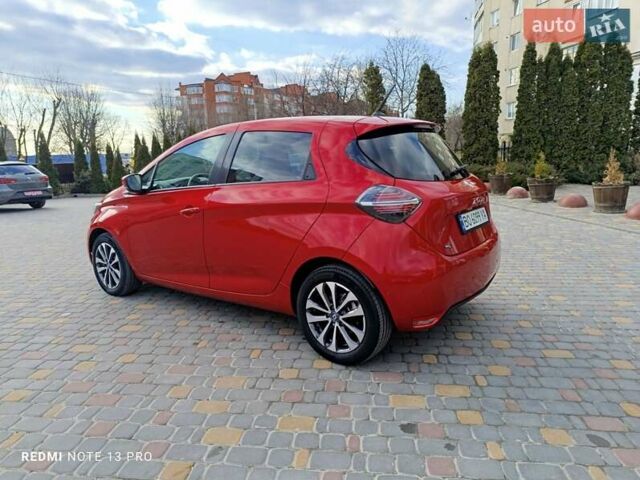 Красный Рено Зое, объемом двигателя 0 л и пробегом 21 тыс. км за 13999 $, фото 7 на Automoto.ua