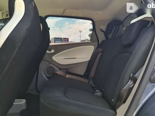 Рено Зое, об'ємом двигуна 0 л та пробігом 116 тис. км за 13499 $, фото 9 на Automoto.ua