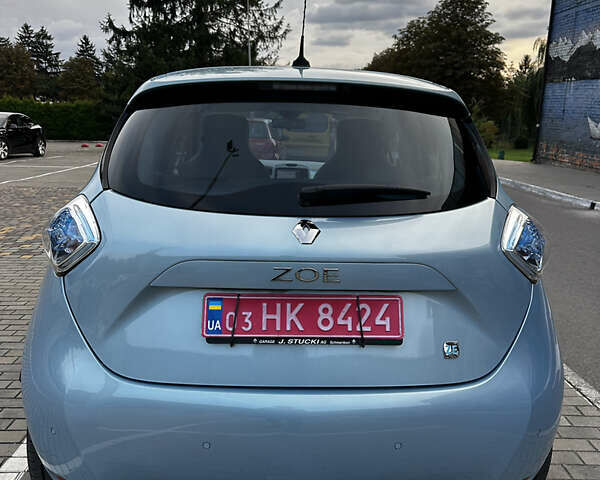 Рено Зое, объемом двигателя 0 л и пробегом 106 тыс. км за 7200 $, фото 5 на Automoto.ua