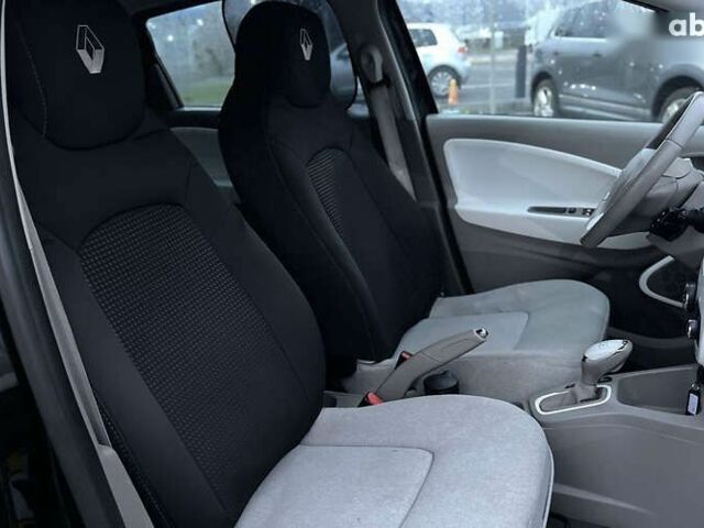Рено Зое, объемом двигателя 0 л и пробегом 113 тыс. км за 6800 $, фото 19 на Automoto.ua