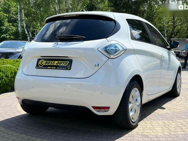 Рено Зое, объемом двигателя 0 л и пробегом 127 тыс. км за 6200 $, фото 6 на Automoto.ua