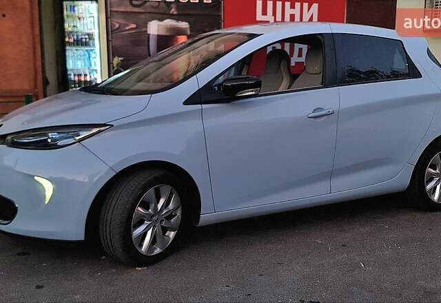 Рено Зое, об'ємом двигуна 0 л та пробігом 118 тис. км за 7700 $, фото 1 на Automoto.ua